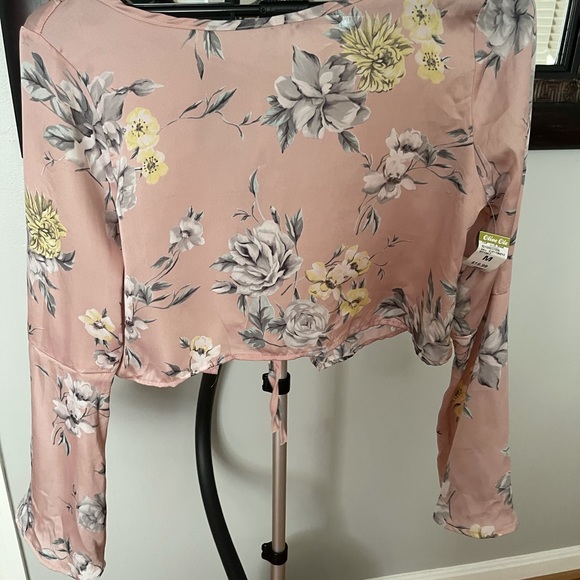 Silk floral shorts set - Picture 9 of 11